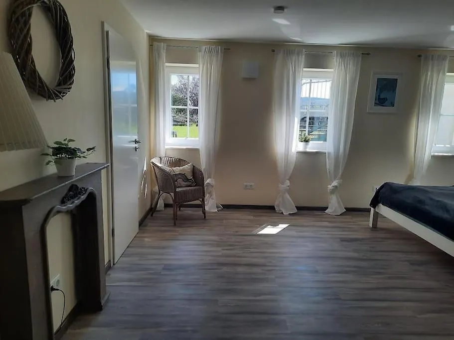 Stilvolle 2-Zimmer-Wohnung, 75Qm In Lohr 公寓